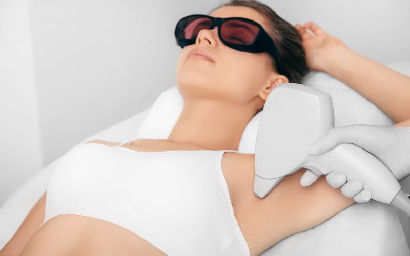 Dịch vụ triệt lông bằng công nghệ cao rất được yêu thích tại các spa